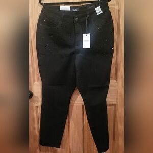 Judy Blue Black Ankle Cropped Jeans with Slim Fit